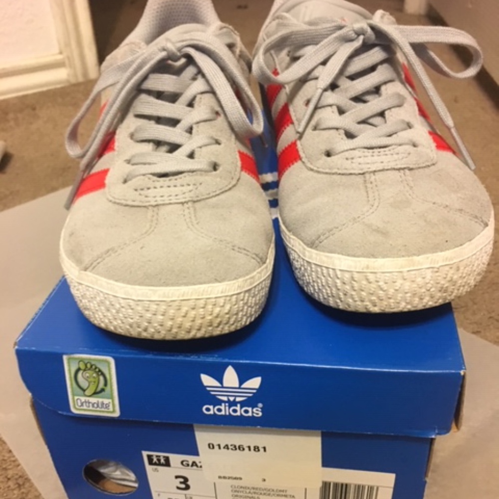 Adidas Gazelle Size 3
